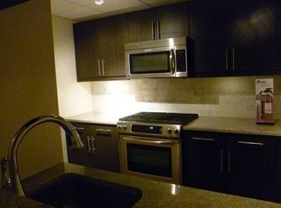 227 Christopher Columbus Dr APT 129, Jersey City, NJ 07302