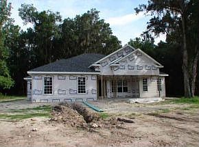 1st image of 918 NE 41st Ave