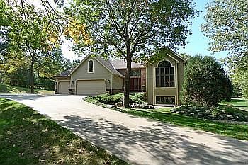 1st image of 5698 Woodlane Ct