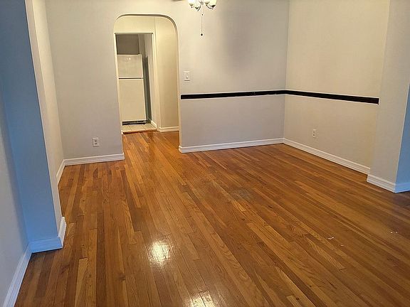 5th image of 755 Bronx River Rd APT 5G