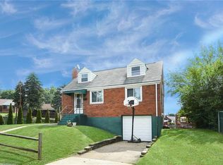 816 Overhill Dr, North Versailles, PA 15137