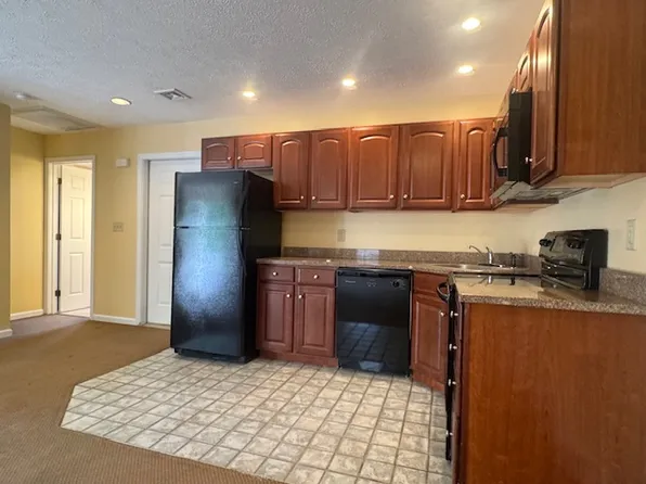 970 Tory Pines Rd #2B, Francestown, NH 03043