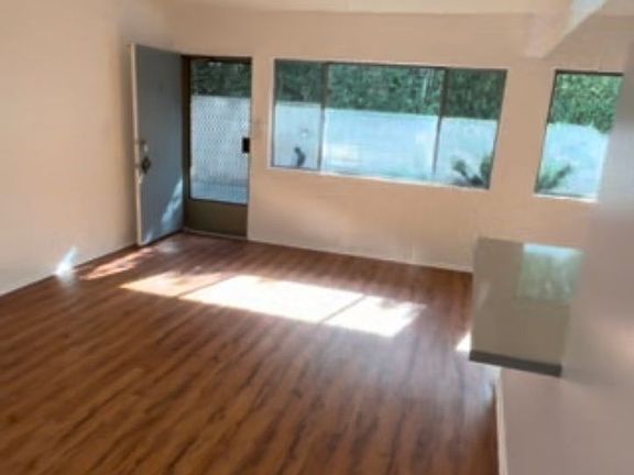 5th image of 310 Wisconsin Ave APT 3