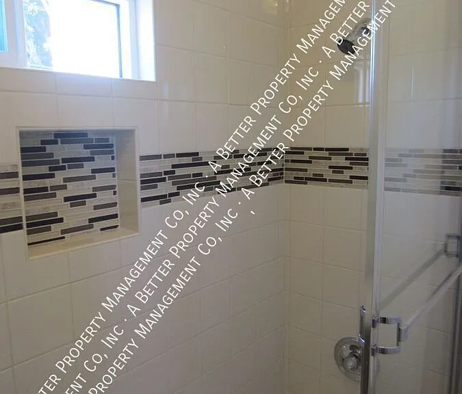 321 Obispo Ave #C — Photo 6