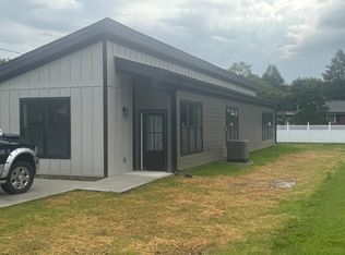 3235 Old Mill St, Pigeon Forge, TN 37863