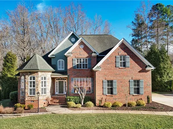 7502 Summer Breeze Ct, Summerfield, NC 27358