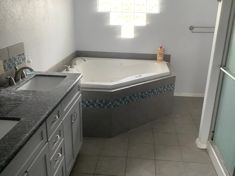 2094 Lariat Dr — Photo 7