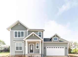 1781 Waverly Way, Sun Prairie, WI 53590