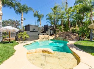 952 Silvercreek Rd, Corona, CA 92882