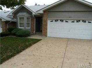 2934 Sylvan Ln, Saint Charles, MO 63301