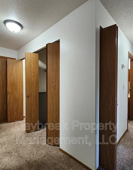 3402 15th Ave S #103 — Photo 6