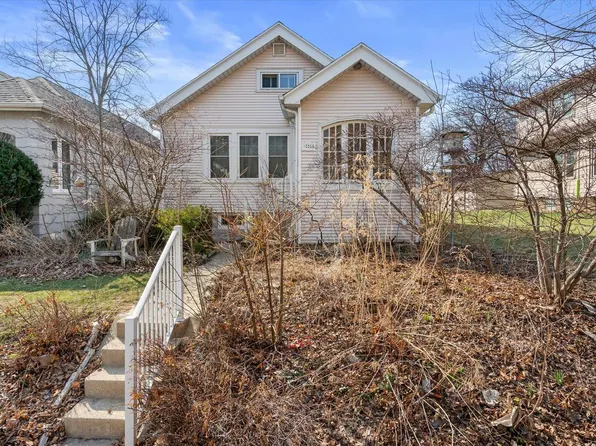 3353 South Indiana AVENUE, Milwaukee, WI 53207