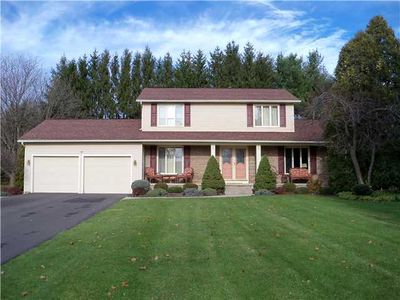 12 Ascot Dr, Rochester, NY, 14624