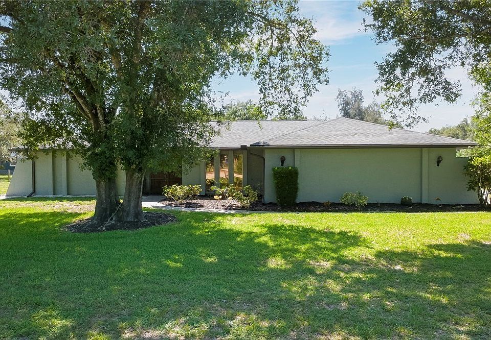 1st image of 19250 Tammy Ln