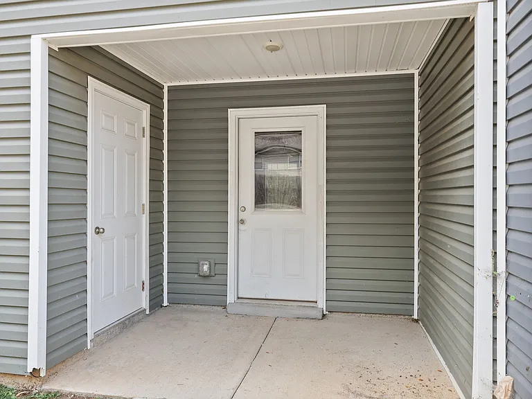 1103 Commerce St — Photo 24