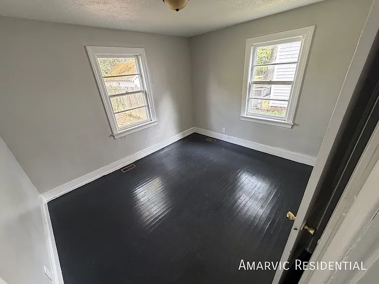 1207 Cypress St — Photo 7