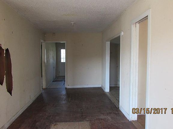 3rd image of 609 E 2nd Ave