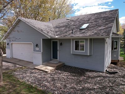 2212 Imperial Dr, Saint Cloud, MN, 56301