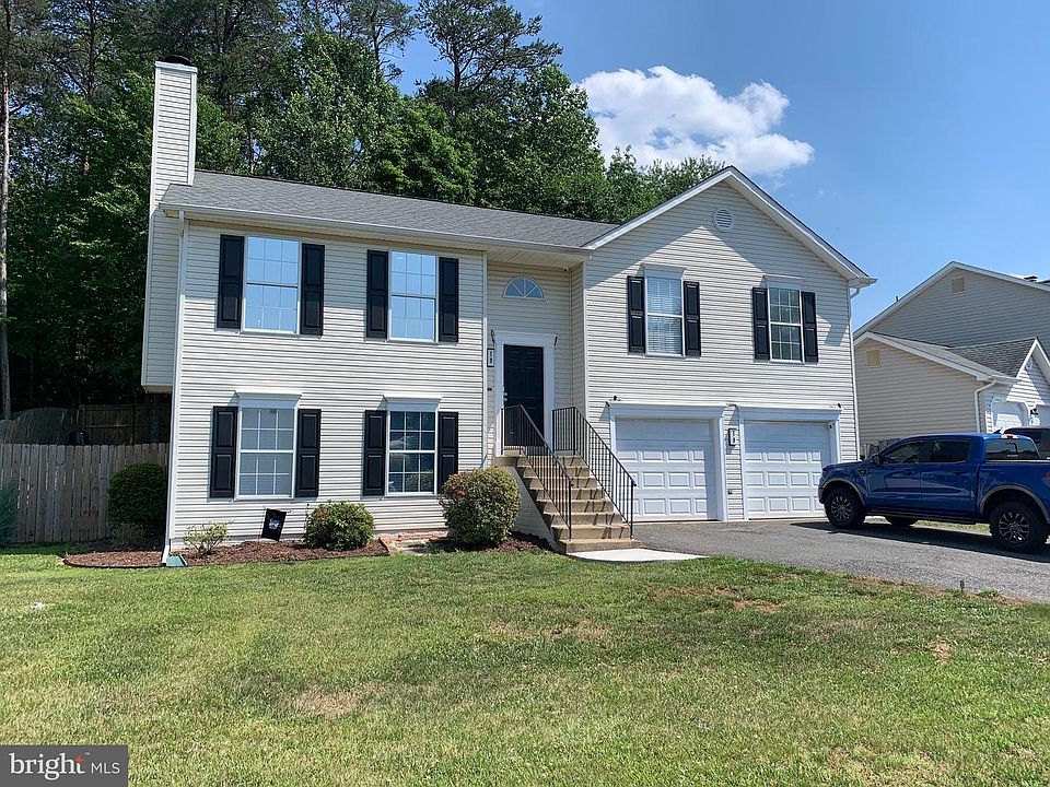 1st image of 19 Riverton Dr