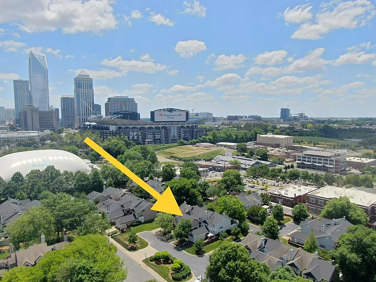 405 Clarkson Green St — Photo 28