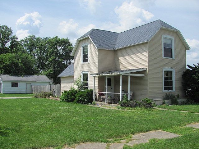 2nd image of 407 E Main St