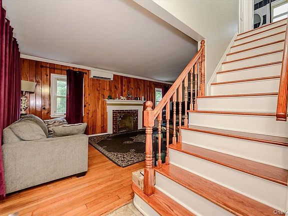 2nd image of 295 Maryland Avenue