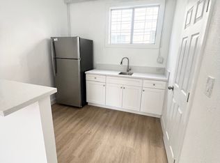 2515 W 54th St, Los Angeles, CA 90043