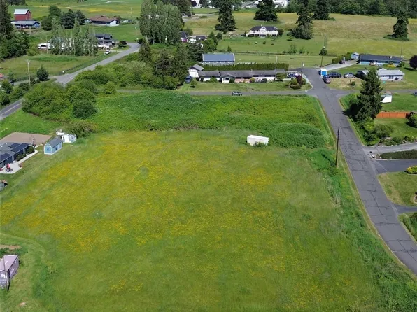 8915 286th Place NW, Stanwood, WA 98292