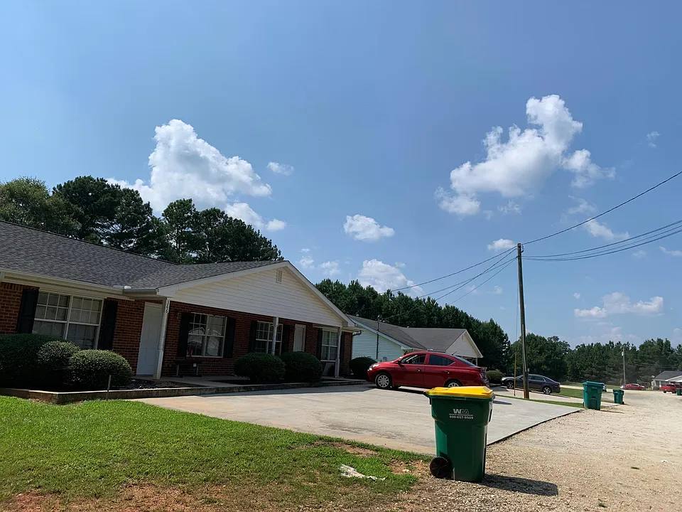 350 Caudell Dr
