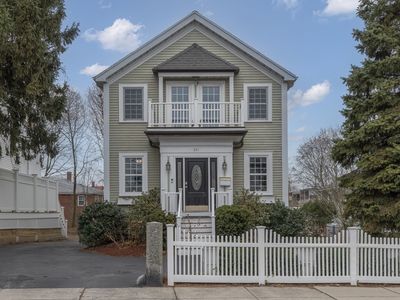 591 Adams St, Boston, MA, 02122