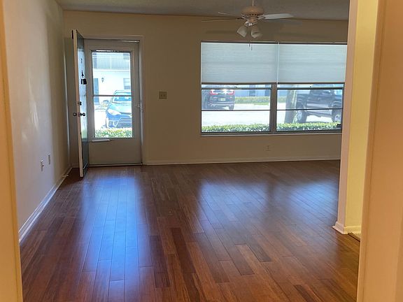 4th image of 2800 Indian River Blvd APT H2