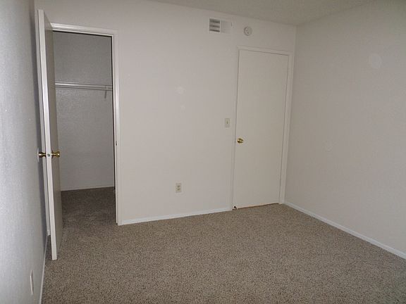 Walk In Closet Bedroom 1