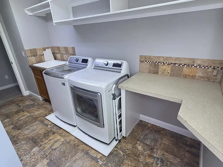 11852 W Hickory Dr — Photo 21