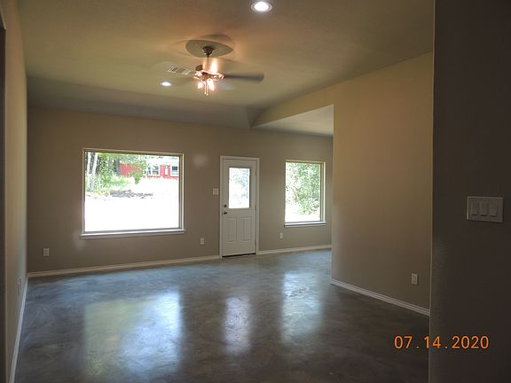 2nd image of 20085 Pine Ln