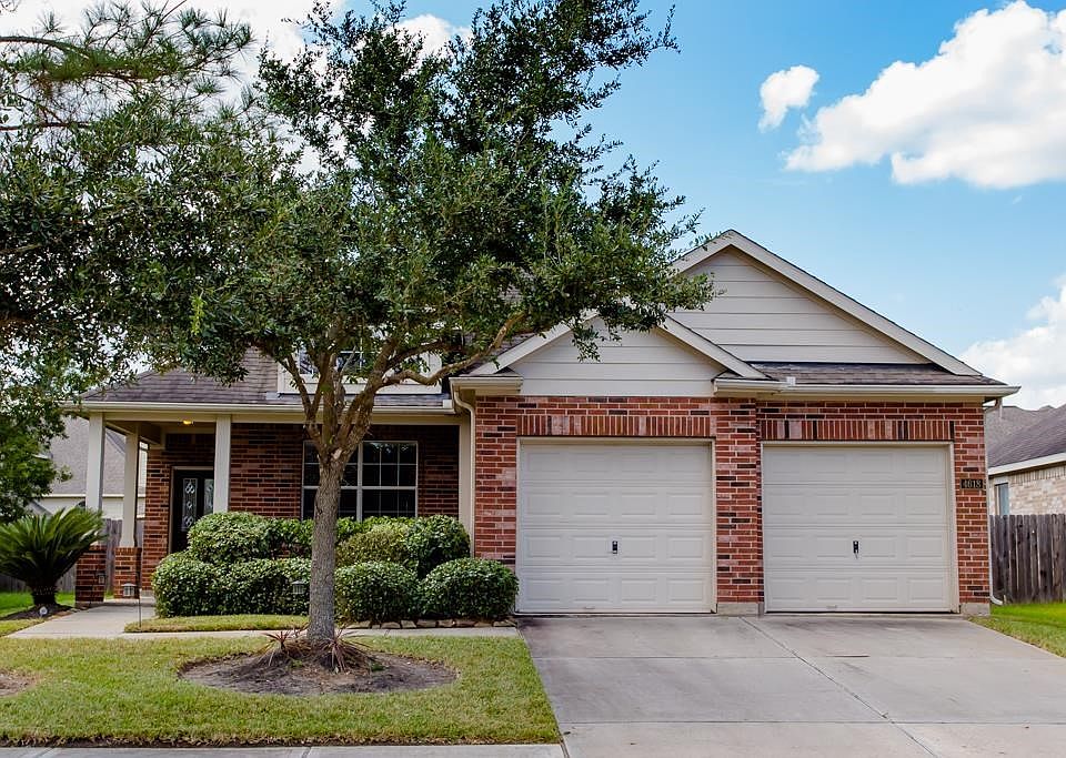 Welcome to this beautiful one story home in a gated community with a private pool.