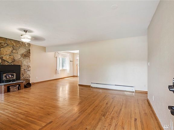 First floor - entryway.