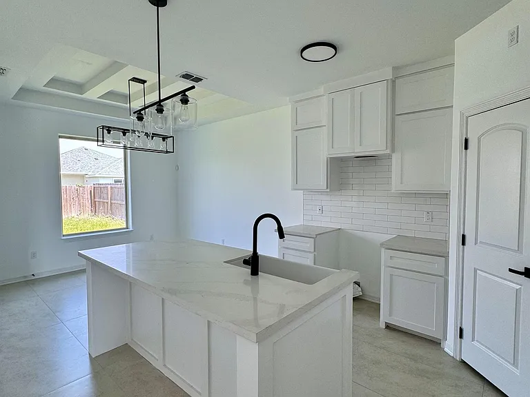 3508 Silver Nugget Dr — Photo 4