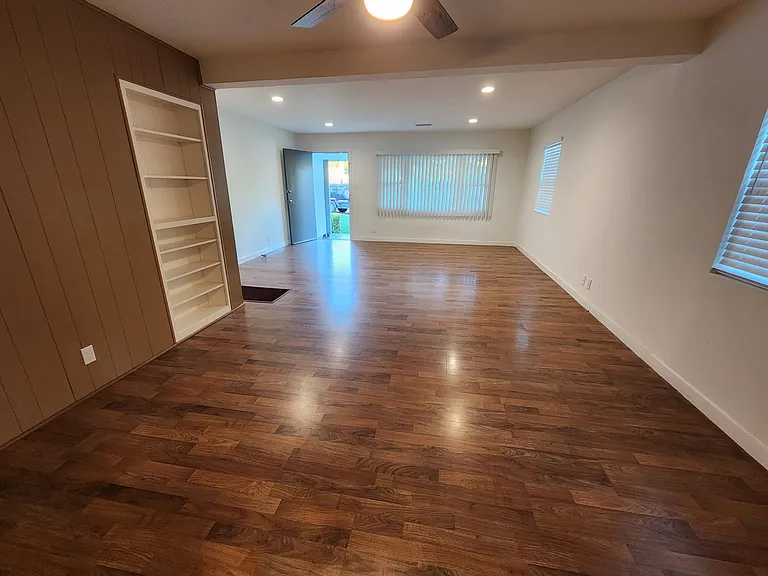 209 Rolando Ave — Photo 11