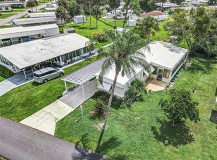 122 Kove Blvd, Osteen, FL 32764