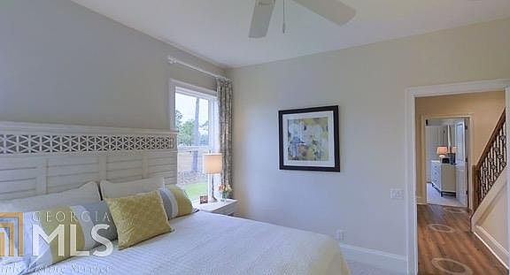 3rd image of 1196 Estates Dr