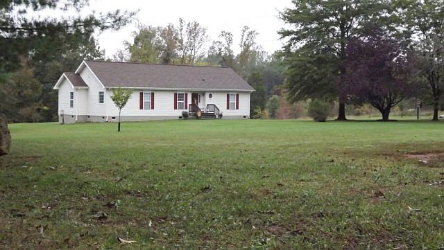 1st image of 120 Whippoorwill Ln