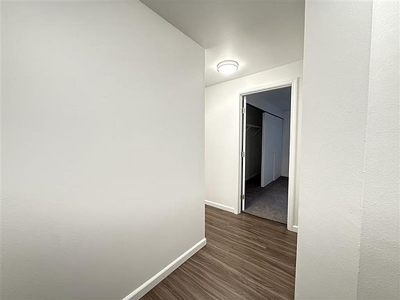 3rd image of 745 Summit Ave E #301