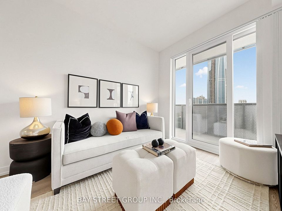 1st image of 55 Cooper St #7112