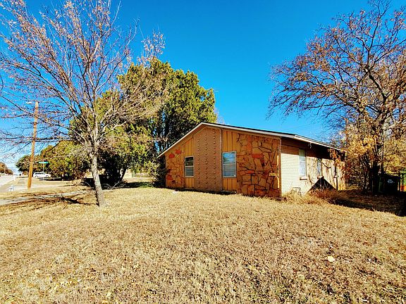 Front Yard on Corner Lot