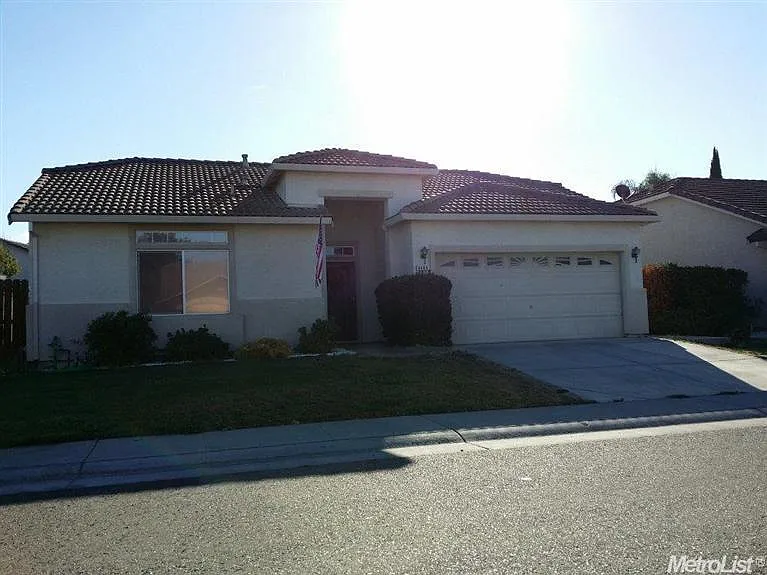 8488 Zinnia Way photo 1