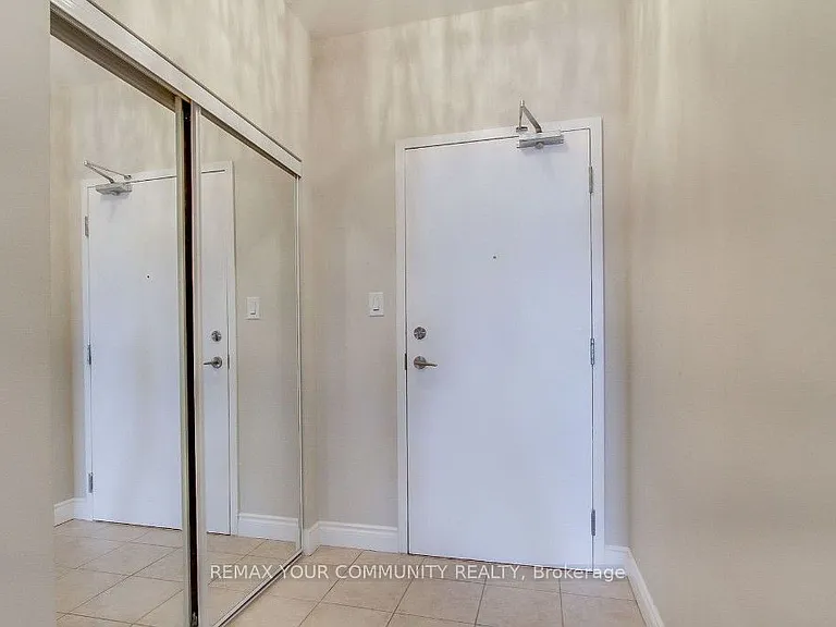 10211 Keele St #211 — Photo 18