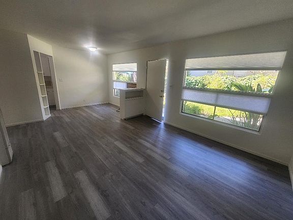 4th image of 610 E California Blvd #2