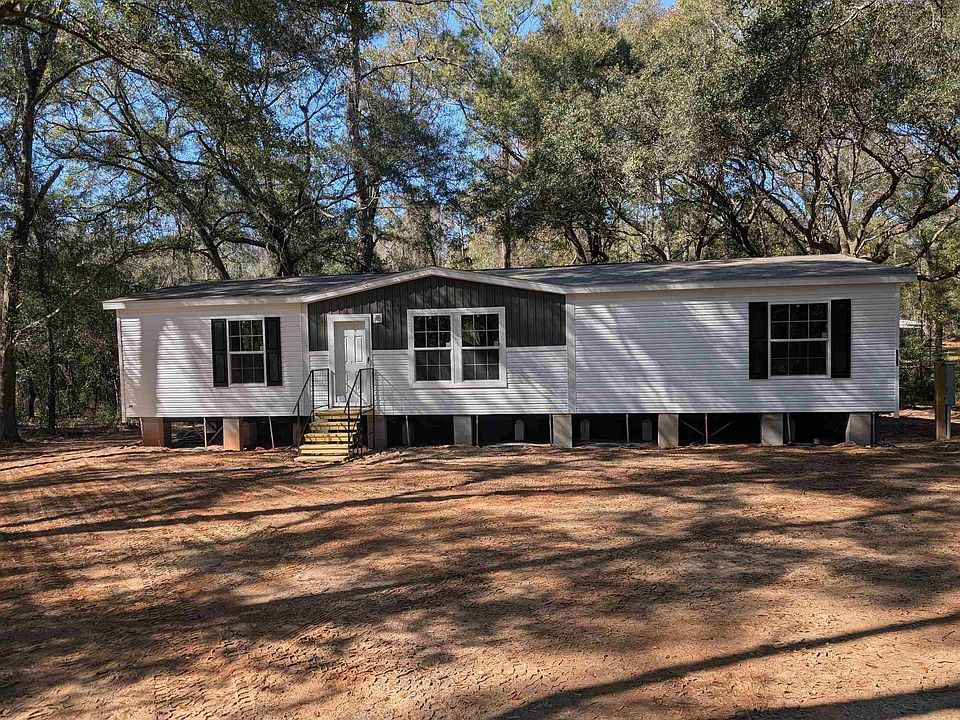 1st image of 8024 Silver Lake Ct