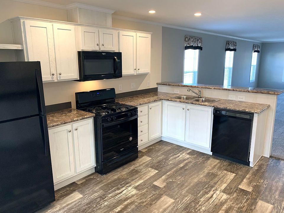 1st image of 58945 Ivy Ct