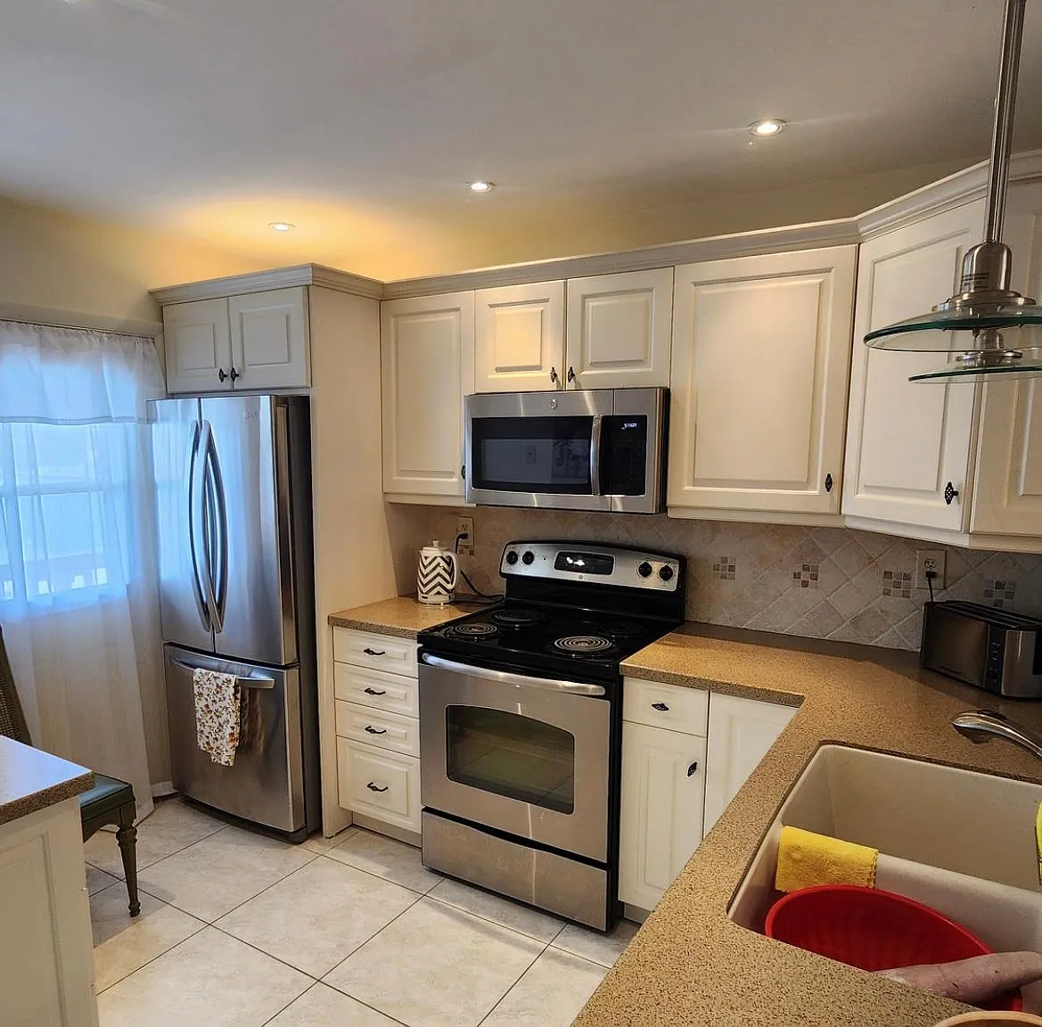 2097 S Ocean Dr — Photo 1
